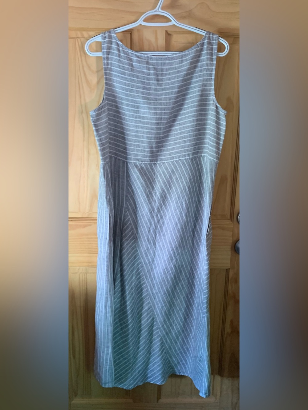 J.Jill love linen Sleeveless Light Gray Striped Midi Dress Medium Petite - Picture 3 of 6